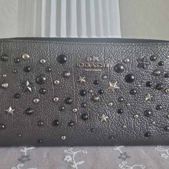Rare Coach Star Rivets Market Tote Bundle! - Picture 12 of 16